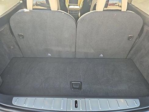 Used 2016 Tesla Model X 90D image 6