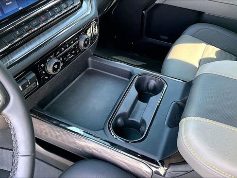 Used 2026 Chevrolet Silverado 2500 ZR2 image 17