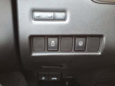 Used 2022 Nissan Murano SV w/ SV Midnight Edition Package image 20