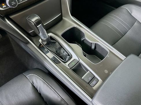 Used 2018 Honda Accord EX-L image 16