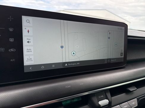 Certified 2024 Kia EV9 GT-Line AWD/4WD image 22