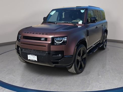 New 2026 Land Rover Defender 130 X-Dynamic SE AWD/4WD image 1