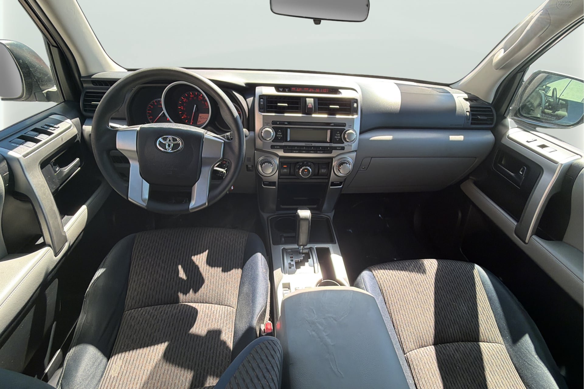 Used 2011 Toyota 4Runner SR5 RWD image 31