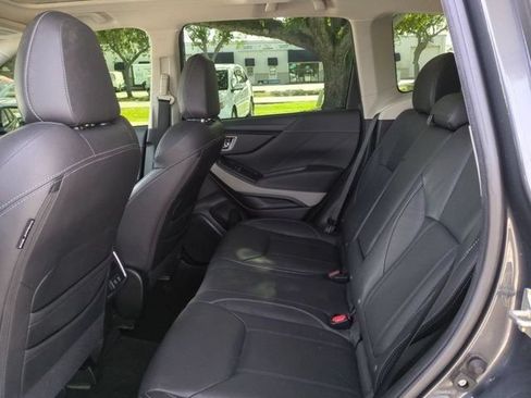 Used 2022 Subaru Forester Limited AWD/4WD image 17