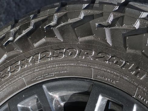 Used 2021 Ford F250 Lariat image 46