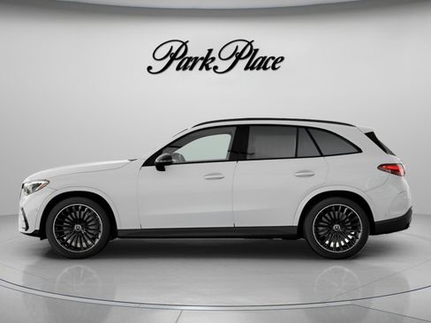 Used 2026 Mercedes-Benz GLC 300 image 7