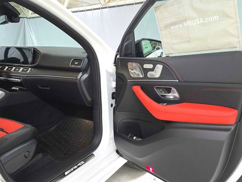 New 2026 Mercedes-Benz GLE 53 AMG 4MATIC Coupe image 18