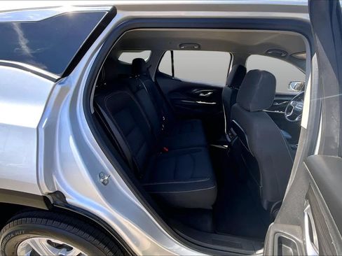 Used 2022 GMC Terrain SLE FWD image 19