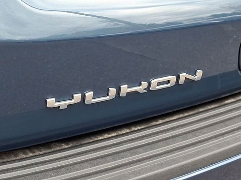 New 2026 GMC Yukon Elevation AWD/4WD image 15