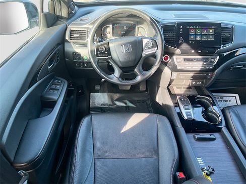 Used 2022 Honda Pilot Black Edition image 24