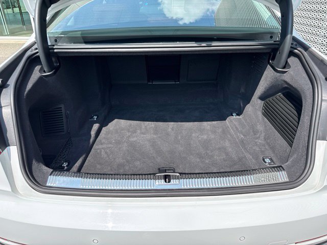 Certified 2023 Audi A8 L 3.0T AWD/4WD image 18