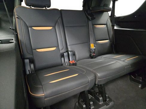 Used 2023 GMC Yukon AT4 image 13