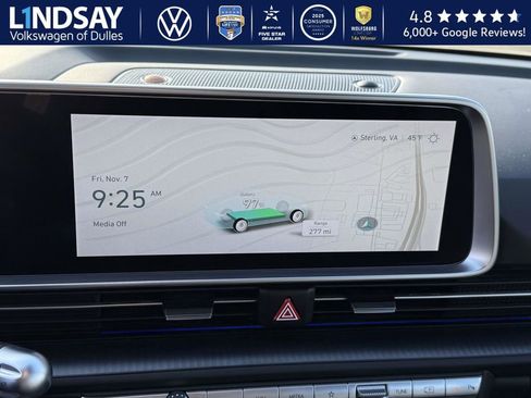 Used 2023 Hyundai Ioniq 6 Limited image 17