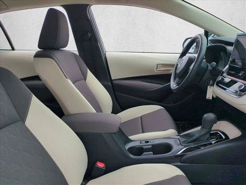 Certified 2026 Toyota Corolla LE FWD image 19