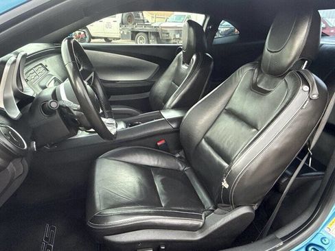 Used 2010 Chevrolet Camaro LT w/ LPO, Ground Effects Package image 18