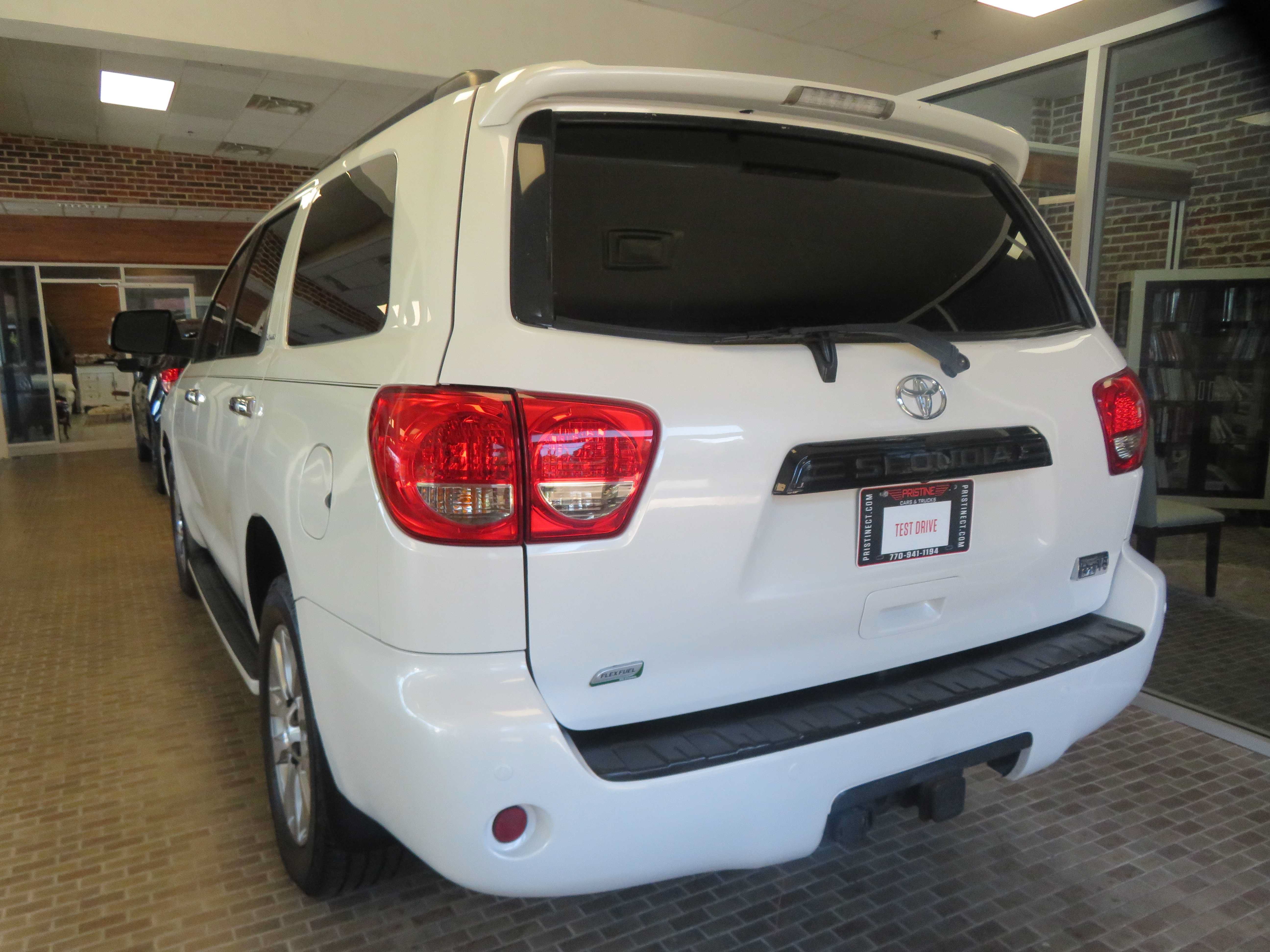 Used 2012 Toyota Sequoia Platinum AWD/4WD image 6