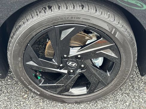 Certified 2026 Hyundai Elantra Sport FWD image 14