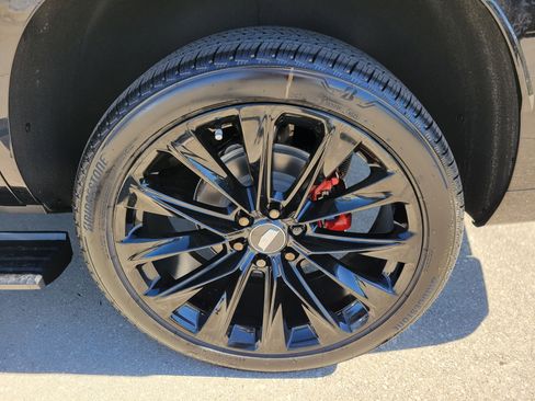 New 2026 Cadillac Escalade Platinum Sport w/ LPO, ONYX Package image 37