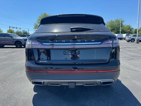 Used 2023 Lincoln Nautilus Reserve w/ Equipment Group 201A AWD/4WD image 4