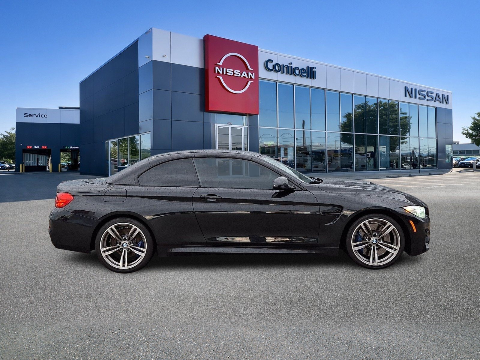 Used 2015 BMW M4 Convertible RWD image 7