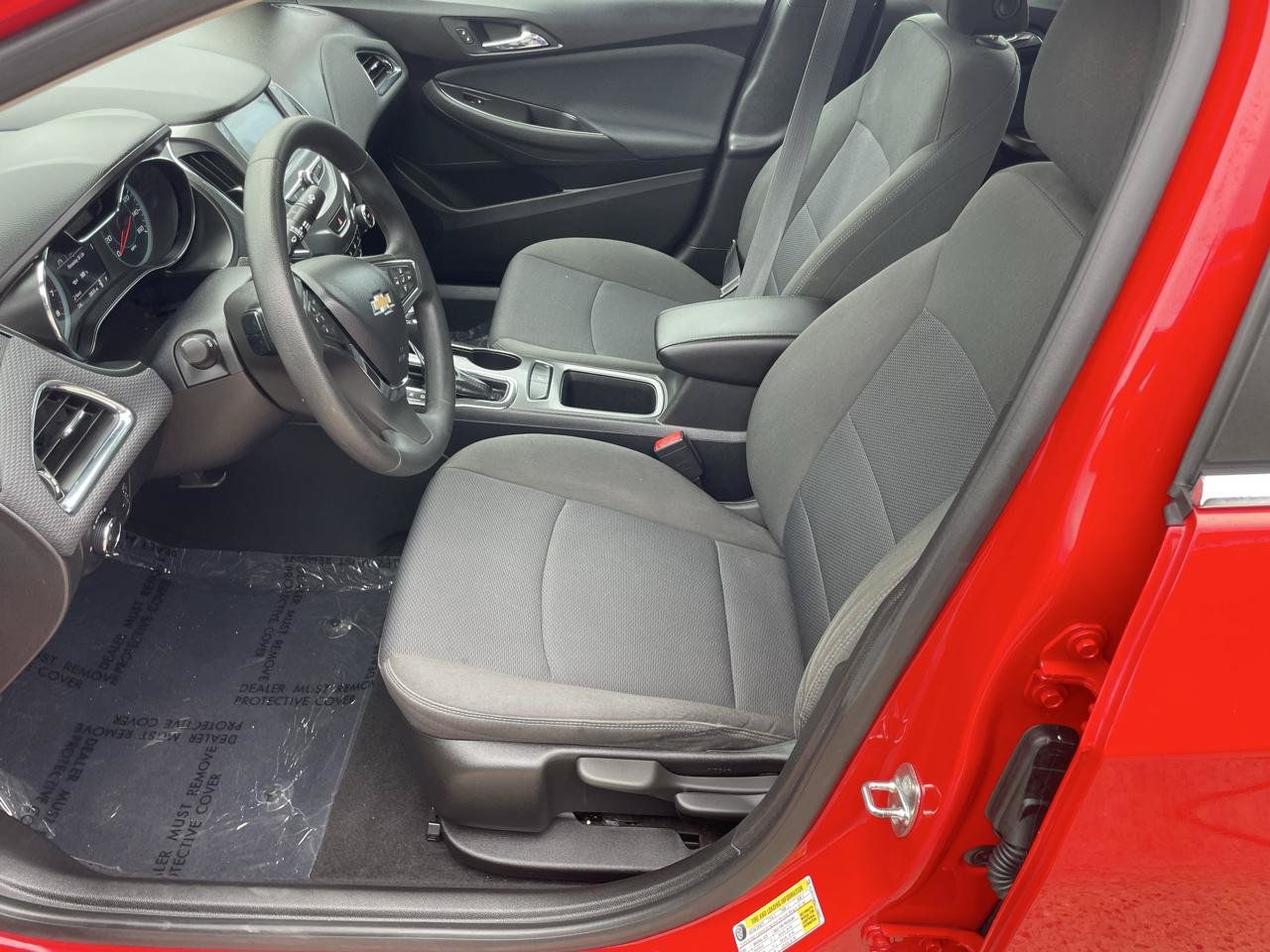Used 2018 Chevrolet Cruze LT FWD image 33