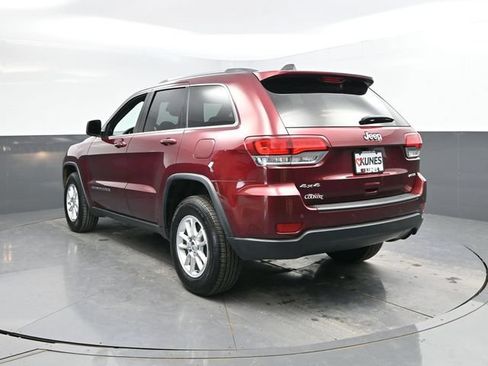 Used 2020 Jeep Grand Cherokee Laredo AWD/4WD image 11