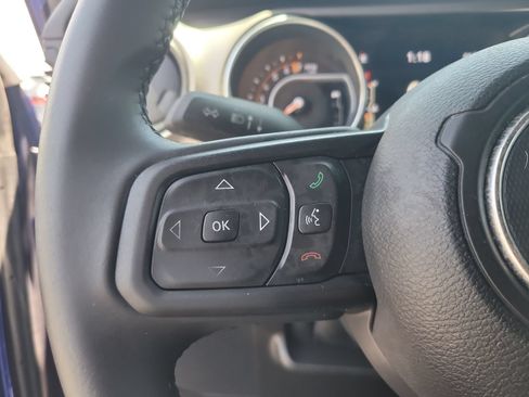 Used 2019 Jeep Wrangler Unlimited Sport S AWD/4WD image 24