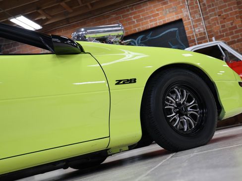 Used 1994 Chevrolet Camaro Z28 image 34