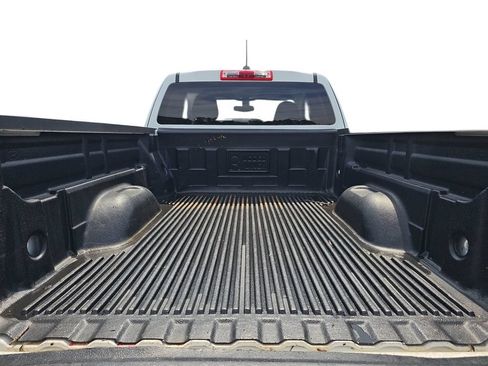 Used 2016 Chevrolet Colorado W/T RWD image 26