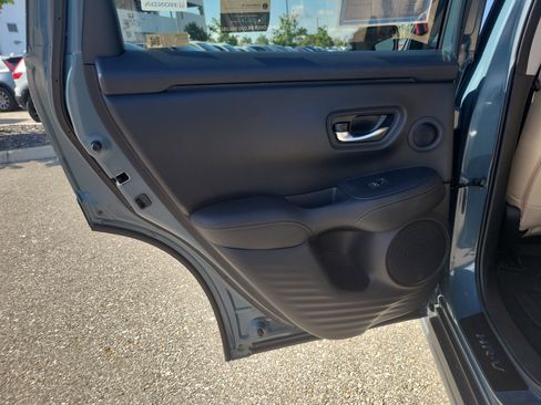 Certified 2024 Honda HR-V EX-L image 13