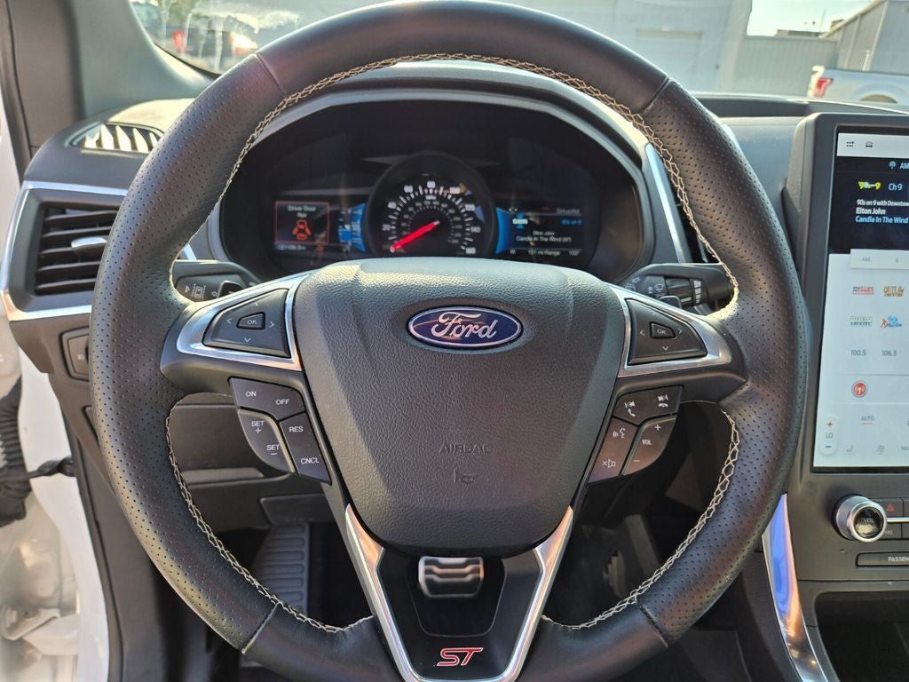 Used 2023 Ford Edge ST AWD/4WD image 25