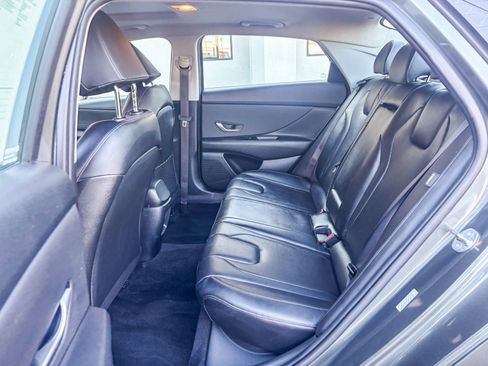 Used 2024 Hyundai Elantra Limited FWD image 22