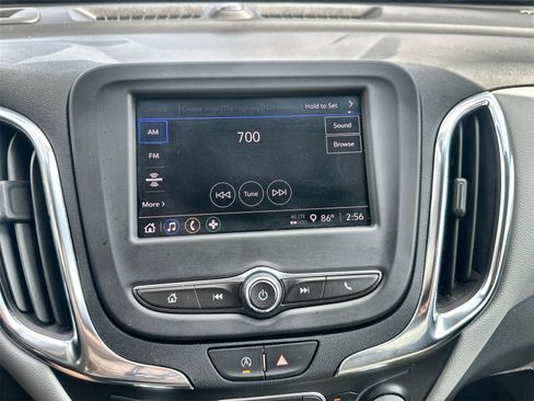 Used 2022 Chevrolet Equinox LS w/ LS Convenience Package image 13