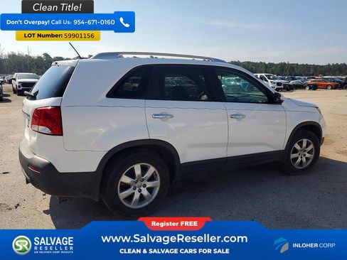 Used 2013 Kia Sorento LX w/ Convenience Pkg FWD image 4