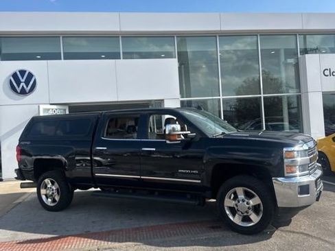 Used 2016 Chevrolet Silverado 2500 LTZ w/ Duramax Plus Package image 2