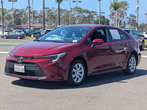 Used 2026 Toyota Corolla LE FWD image 11