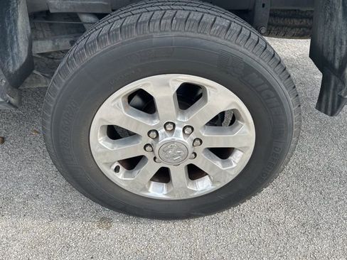 Used 2019 RAM 2500 Laramie image 13