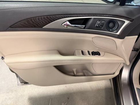 Used 2019 Lincoln MKZ Reserve w/ Reserve Plus Package AWD/4WD image 26