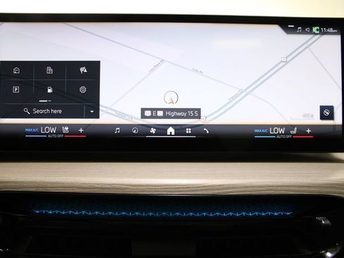 Used 2025 BMW 330i Sedan RWD image 46
