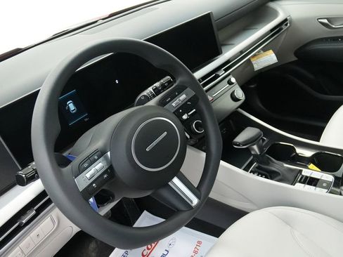 New 2026 Hyundai Tucson SEL image 13