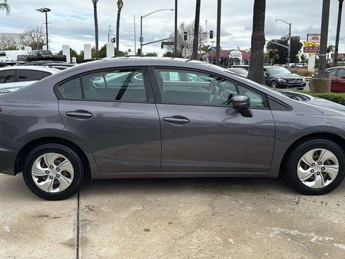 Used 2014 Honda Civic LX image 2
