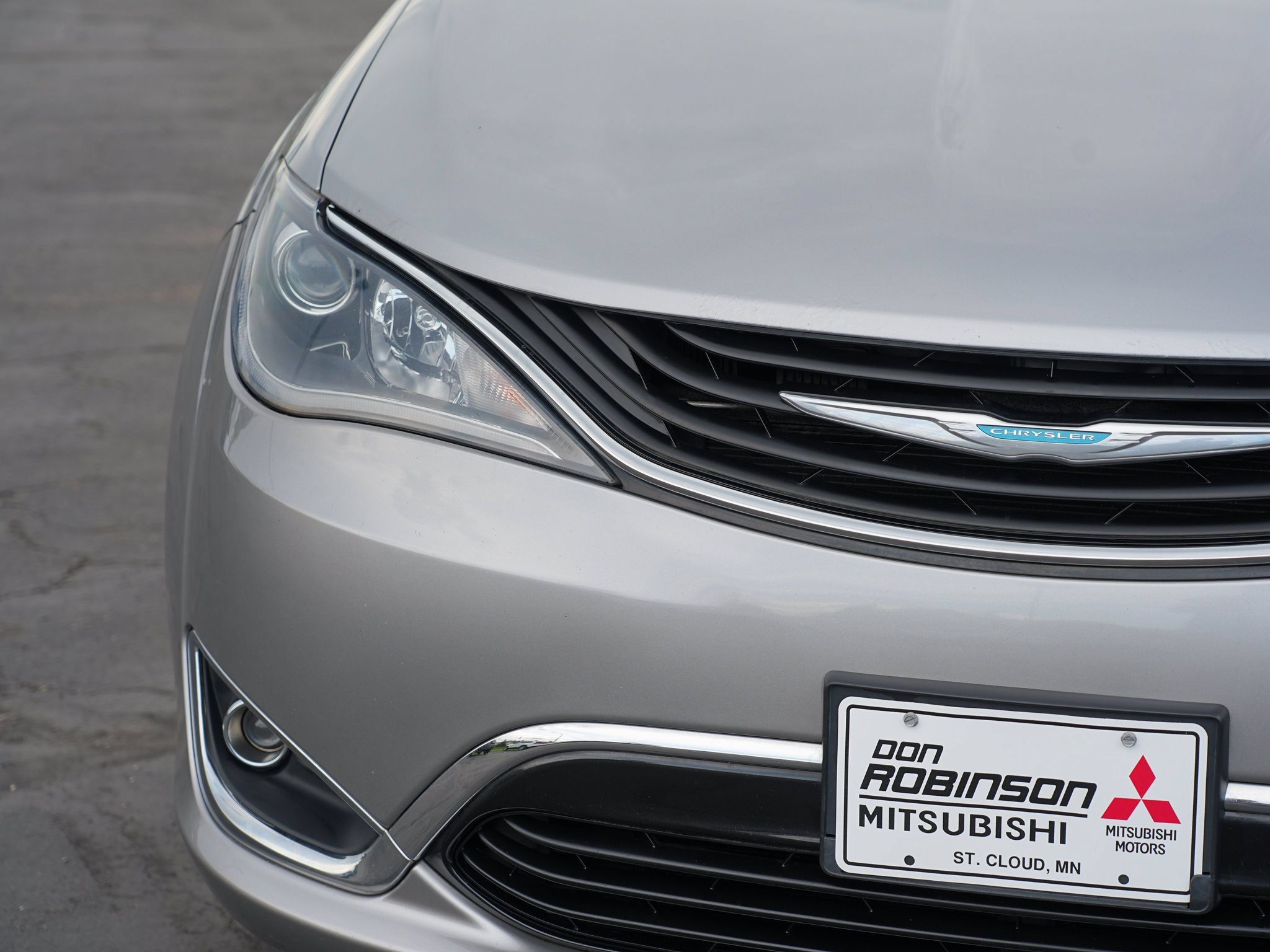 Used 2017 Chrysler Pacifica Touring Plus FWD image 10