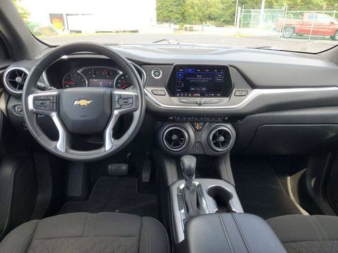 Used 2021 Chevrolet Blazer LT AWD/4WD image 24