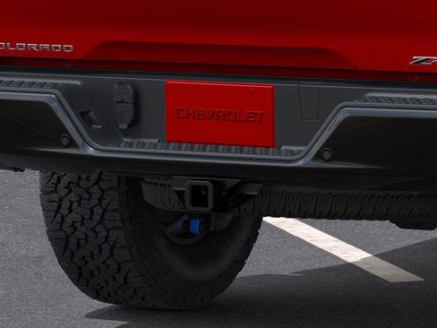 New 2026 Chevrolet Colorado ZR2 image 14