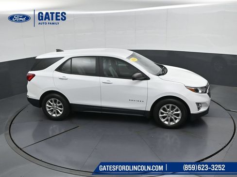 Used 2020 Chevrolet Equinox LS FWD image 45