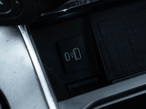 Used 2021 Ford F150 Platinum w/ Equipment Group 701A High image 36