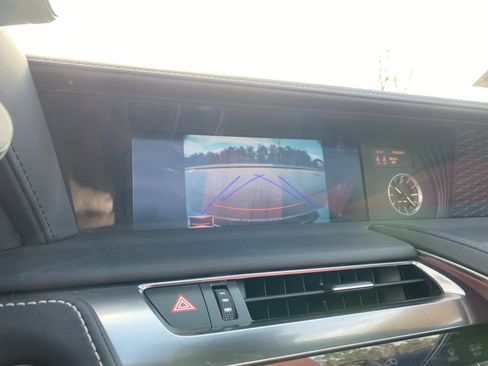 Used 2021 Lexus LC 500 Convertible image 60