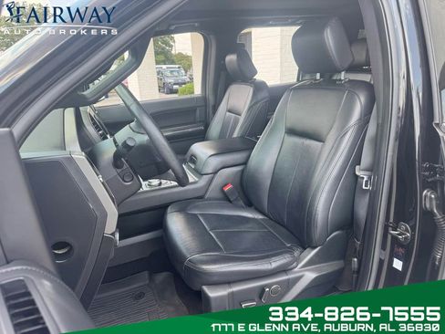 Used 2019 Ford Expedition XLT w/ Equipment Group 202A image 10