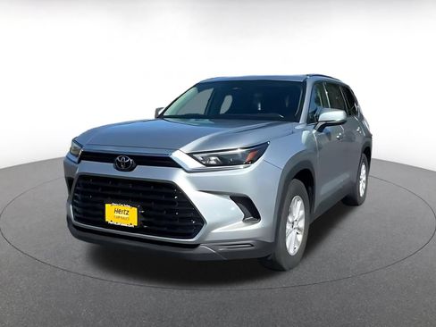 Used 2024 Toyota Grand Highlander AWD image 7