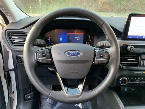Used 2023 Ford Escape Active image 21